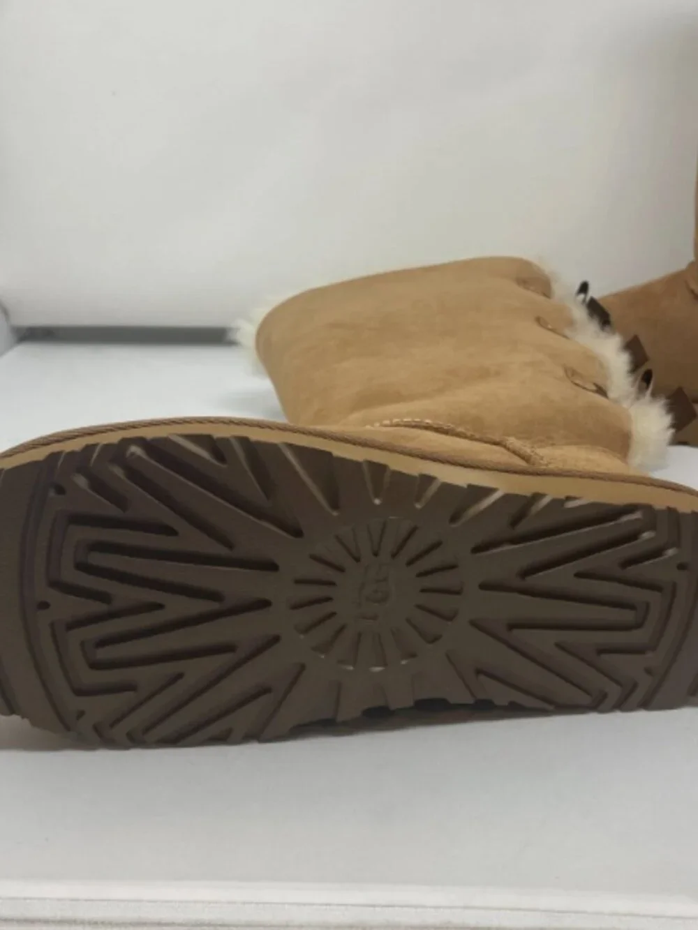 UGG Bailey Bow II Tall Boots Chestnut Suede Water Resistant Women's US 7 NEW